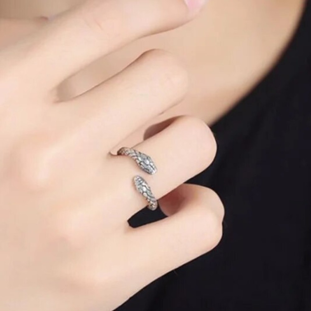 snake ring